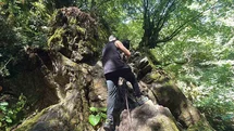 Kocaeli'de Doğaseverler Şelalede Serinledi
