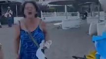 İzmir'de Plajda Sözlü Saldırı Anları