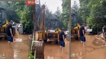 Soğucak'ta Birdenbire Bastıran Yağış Su Baskınlarına Neden Oldu