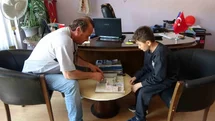 Yozgat'ta Dede ve Torun Arasındaki Sevgili Bağ