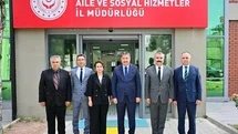 Eskişehir Valisi Yılmaz, Aile ve Sosyal Hizmetler İl Müdürlüğü’nde brifing aldı