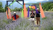 Kemer'de Mor Turizm Başlıyor