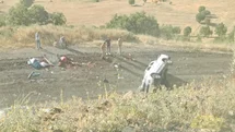 Kamyonet şarampole yuvarlandı: 4 yaralı