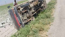 Hatay'da Kamyon Devrildi