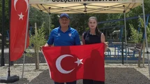 14 yaşındaki Sıla Tunç’tan Türkiye rekoru