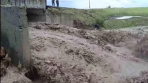 Kars'ta Sel Alarmı Yağmur Sonrası Ulaşımı Kapatıyor