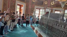 Eğitimlerini tamamlayan hafızlar ecdadın izinde tarihi yolculuk yaptı