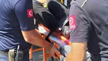 Balıkesir’de otomobile arkadan çarpan araçta 2 kişi yaralandı