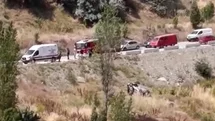 Ankara'da Şarampole Yuvarlanan Araç Kazası