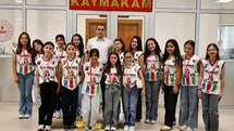 Tavşanlı’da şampiyon voleybol takımı kutlandı