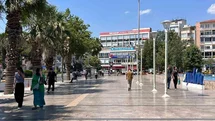 Aydın Efeler’de bunaltan sıcak hayatı yavaşlattı