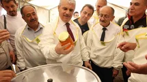Konya’da geleneksel bal hasadı programı