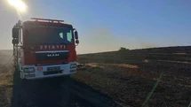 Susurluk’taki arazi yangını ekiplerin ortak müdahalesiyle söndürüldü