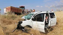 Amasya’da cenaze dönüşü aile faciası: Aynı aileden 3 kişi kazada hayatını kaybetti