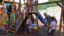 Miniklerin yüzü yenilenen oyun parkıyla güldü