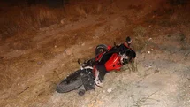 Otomobille çarpışan motosiklet şarampole savruldu: 1 yaralı