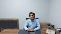 Demircilik yapan muhtar iş kazası geçirdi