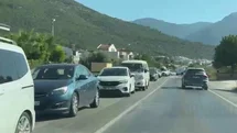 Kuşadası’nda milli park dönüşü yoğunluğu oluştu