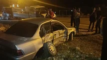 Otomobil ile kamyonet çarpıştı: 2 yaralı