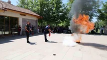 Selçuklu Belediyesi personeline uygulamalı yangın eğitimi verildi