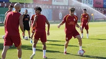 Galatasaray, hazırlıklarını sürdürdü