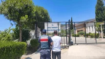 Hırsızlıktan 8 yıl cezası bulunan firari Kuşadası’nda yakalandı