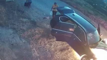 Muş’ta alev alan lüks araç patladı: O anlar kamerada