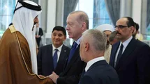 Cumhurbaşkanı Erdoğan, Katar Emiri Al Thani ile bir araya geldi