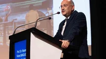 İzmir'de Ekonomik Güven Üzerine Konferans