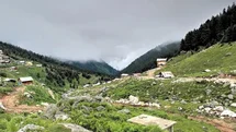 Rize’nin Hamlakit Yaylası’nda kaybolan Rus turistler sağ olarak bulundu