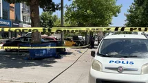 Ticari taksinin çarptığı anne ile kızı hayatını kaybetti