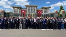 "Hain darbe girişimi unutulmadı, unutturulmayacak"