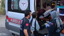 Tarım işçilerini taşıyan servis devrildi 6 işçi yaralı