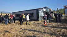 Amasya'da Yolcu Otobüsü Devrildi