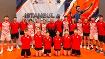 Erzincan Badminton Süper Ligi'nde Zirvede