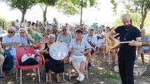 Muratpaşa'da Yaşlılar Türkülerle Buluşuyor