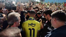 Mason Greenwood İstanbul'a Coşkuyla Geldi