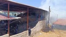 Kumlu'da Samanlık Yangını
