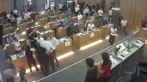 Mersin'de Meclis Toplantısında Tartışma