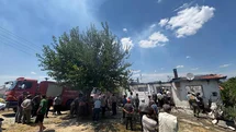Manisa'da Müstakil Evde Yangın Çıktı