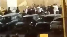 Başakşehir’de iki grup birbirine girdi: Sopa ve flama direkleriyle saldırdılar