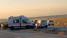 Siirt’te otomobil ile traktör çarpıştı: 2 yaralı