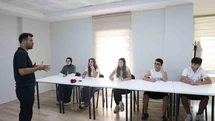 Osmangazi'de Gençlere Eğitim Desteği