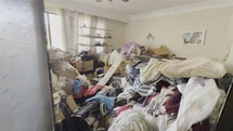 Kuşadası’nda Çöp Ev Temizlendi