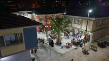 Elazığ'da Seksenler Sokağı'nda Yoğunluk