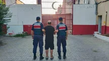 Uyuşturucu suçundan aranan şahıslar Kuşadası ve Germencik’te yakalandı
