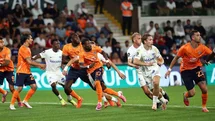 İstanbul Başakşehir Beraberlikle Başladı