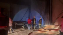 Erzincan'da Kereste Dükkânında Yangın Çıktı