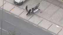 Avcılar'da Fırtına Sonrası Reklam Panosu Düştü