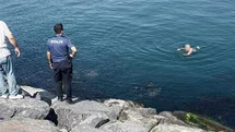 Avcılar'da Kayalıkta İntihar Girişimi
